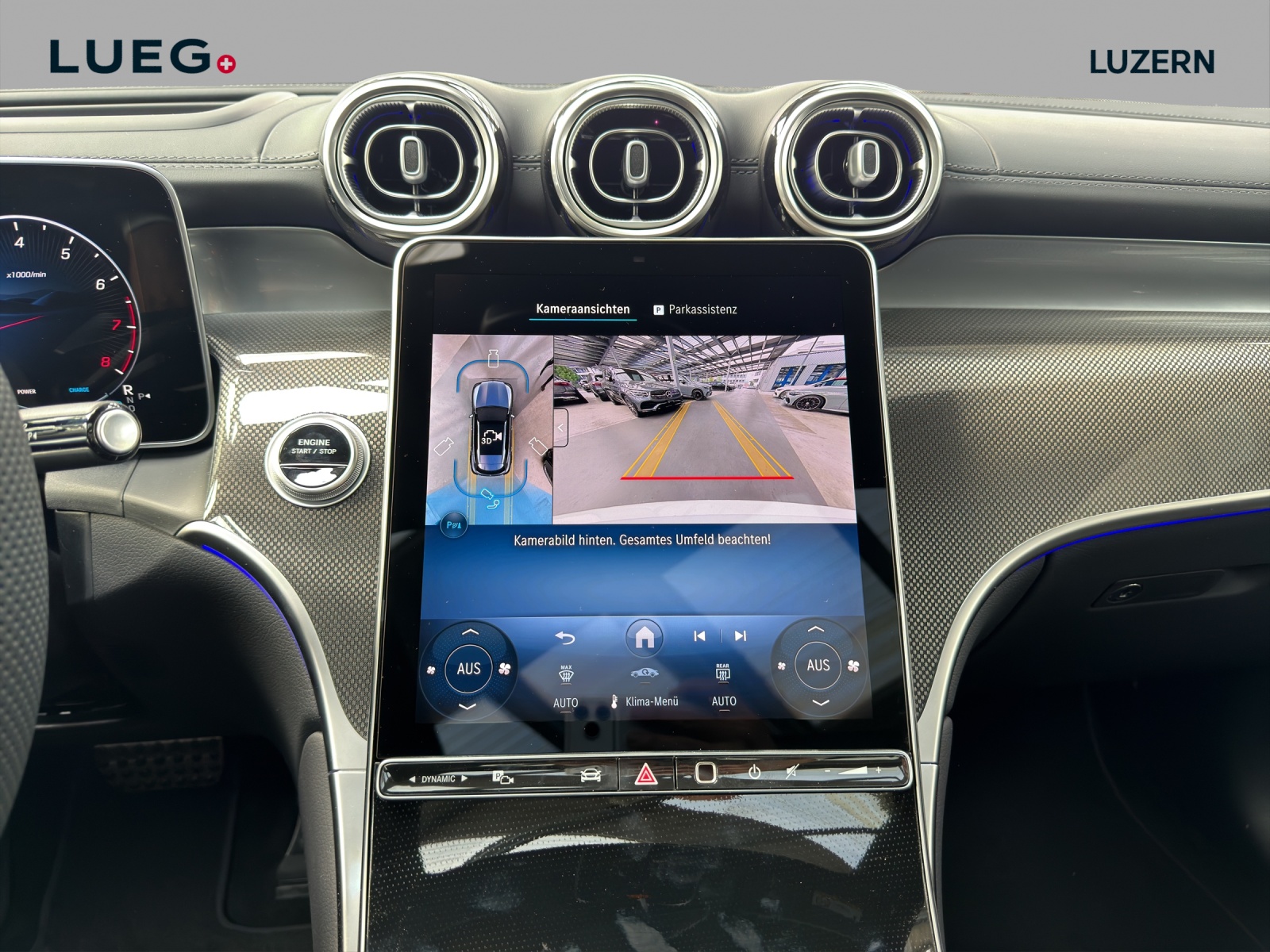 MERCEDES-BENZ GLC 300 4Matic 9G-Tronic-image-11