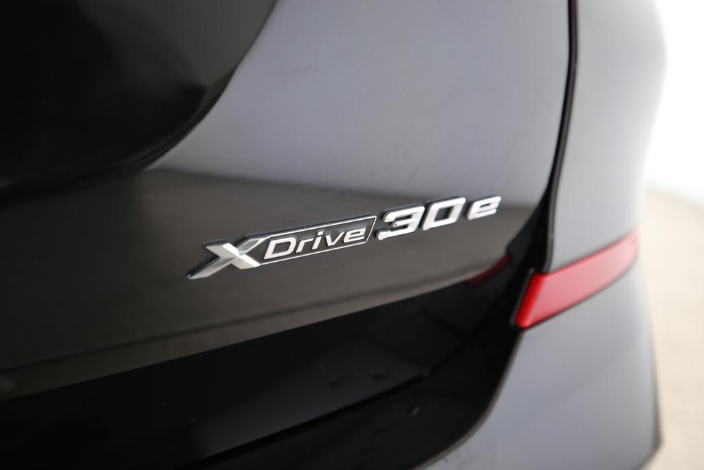 BMW X3 30e xDrive SAG-image-16