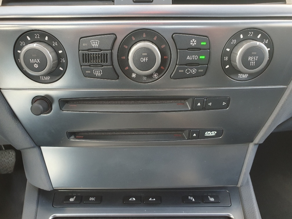 BMW 645 Ci Cabriolet Automat-image-12