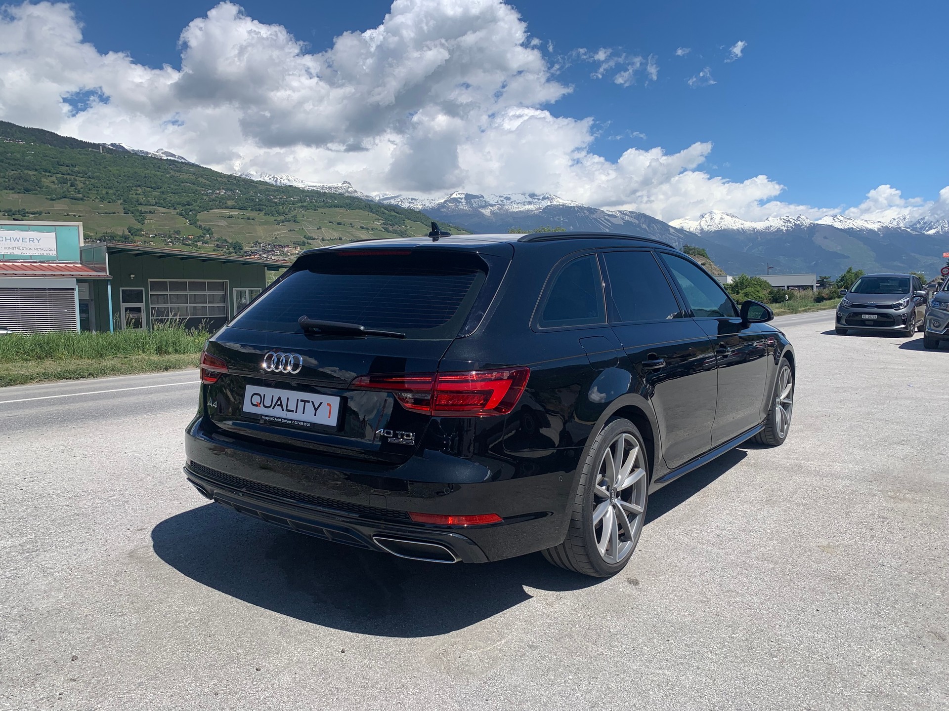 AUDI A4 Avant 40 TDI quattro S-tronic-image-6
