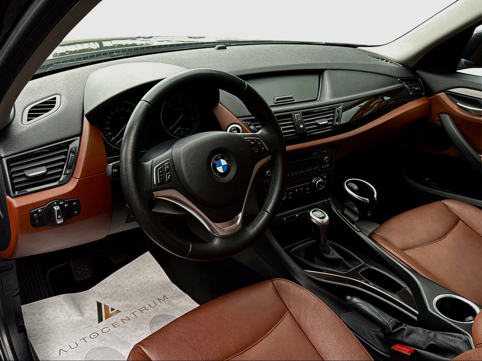 BMW X1 sDrive 20d Efficient-Dynamics Edition xLine-image-1
