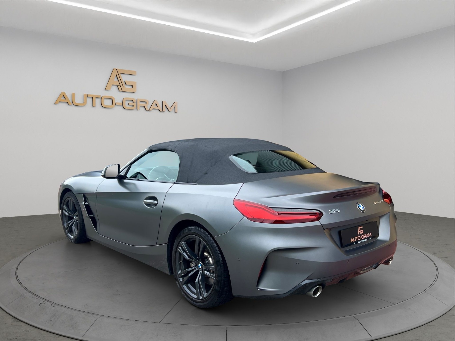 BMW Z4 sDrive 20i M Sport Steptronic-showroom-element-2