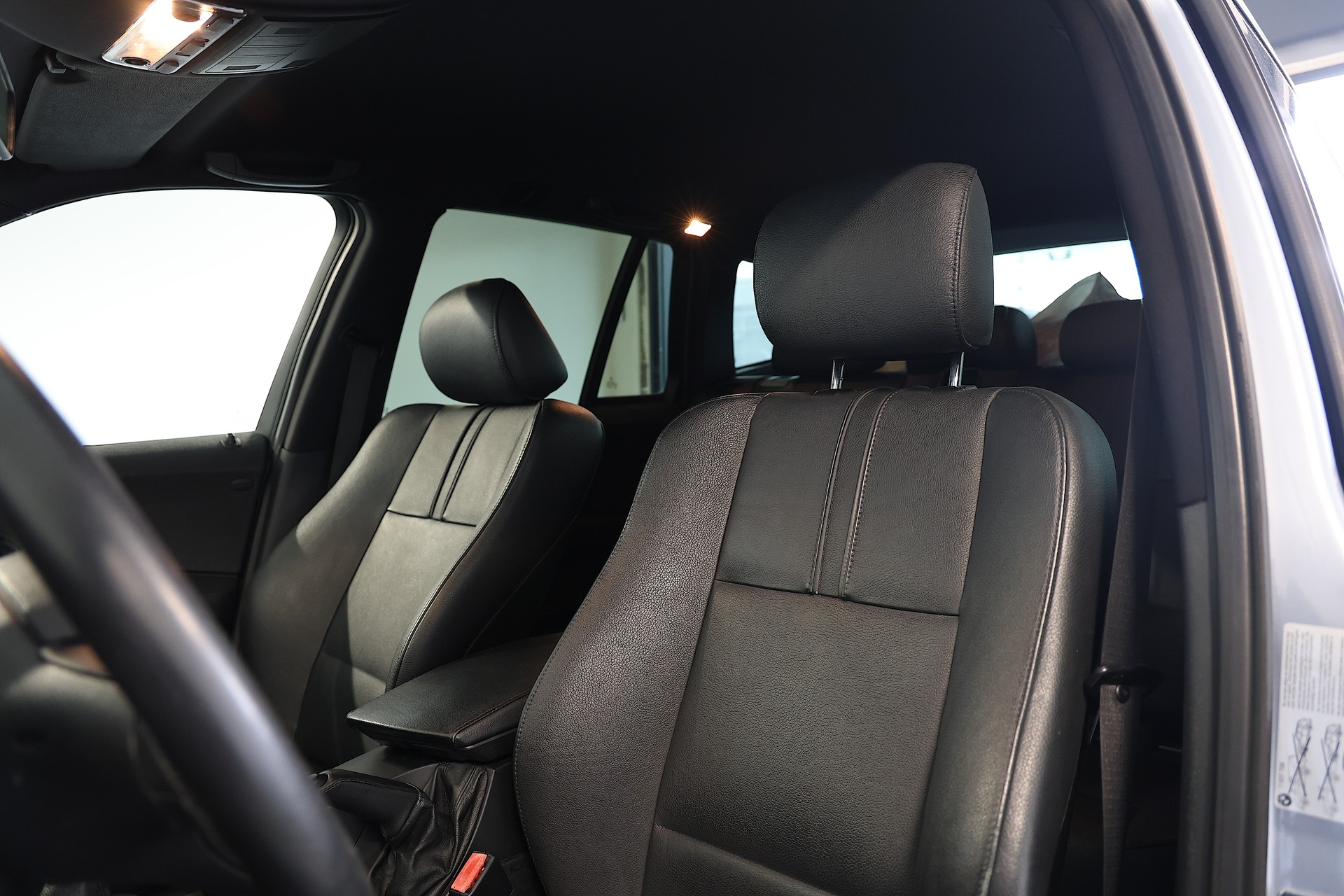 BMW X3 3.0d-image-8