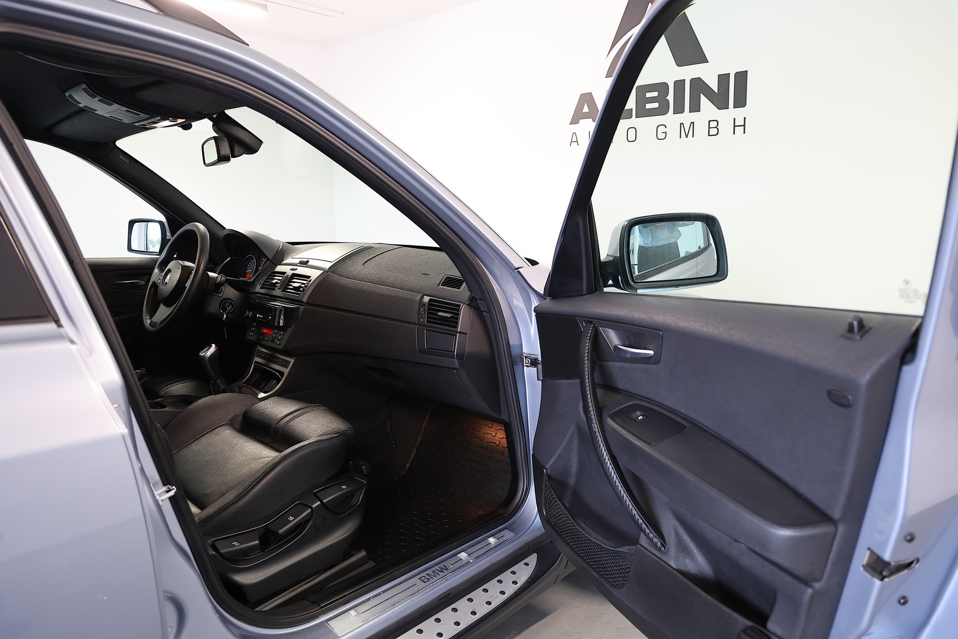 BMW X3 3.0d-image-10
