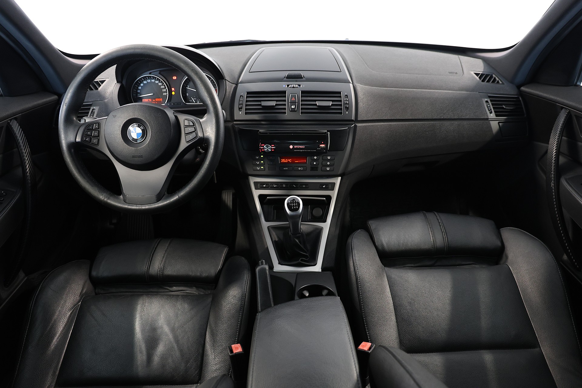 BMW X3 3.0d-image-7