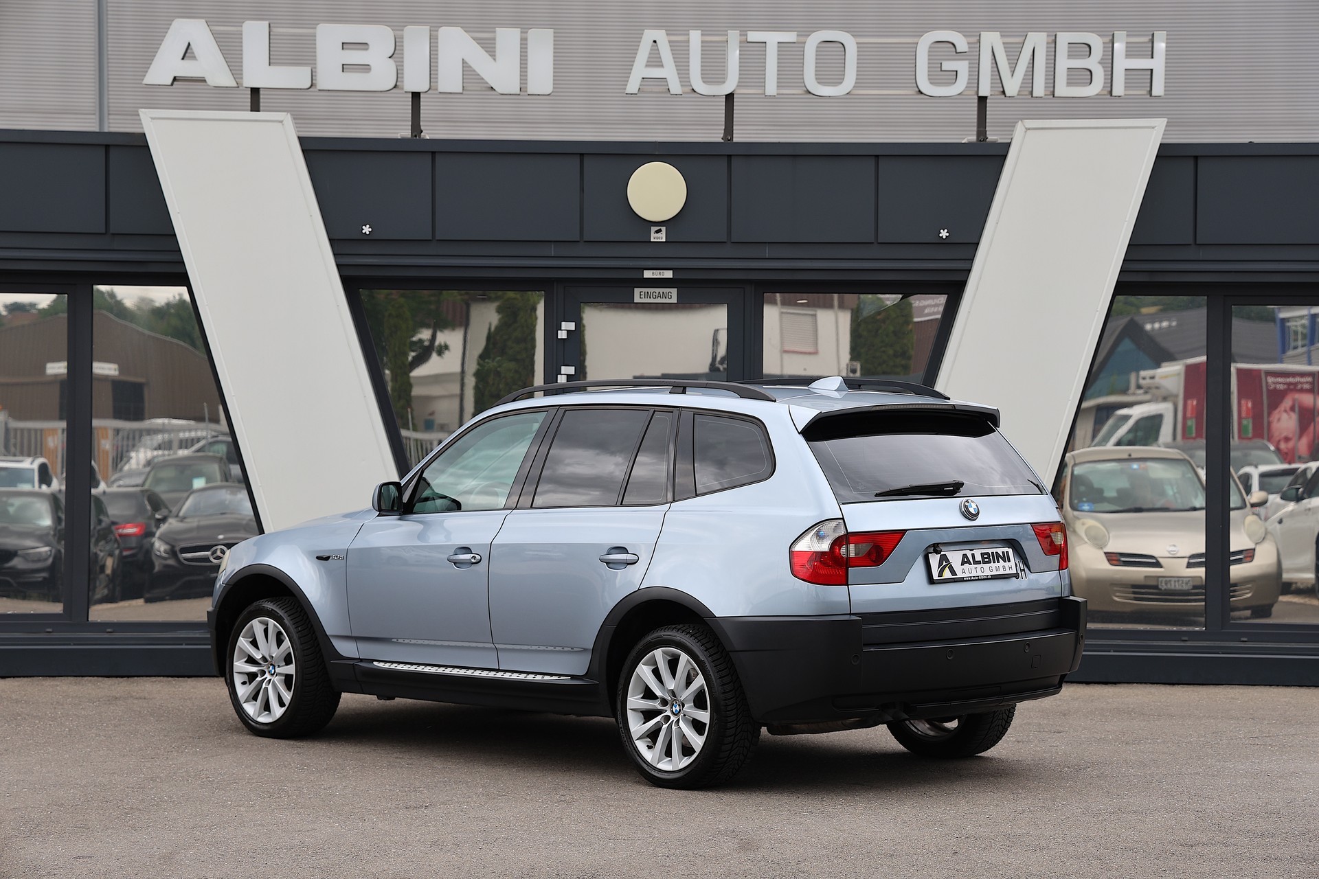 BMW X3 3.0d-image-3