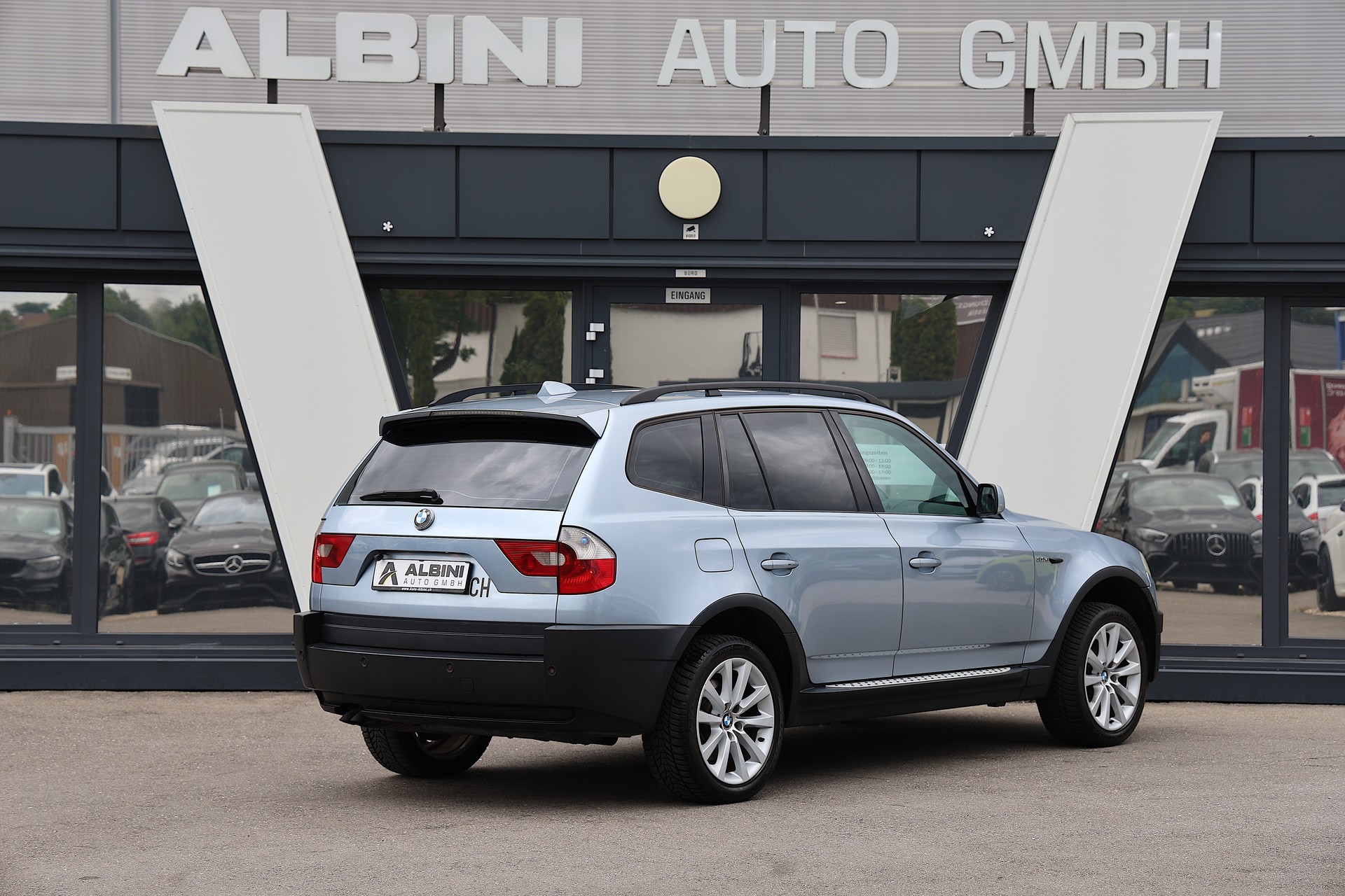 BMW X3 3.0d-image-2