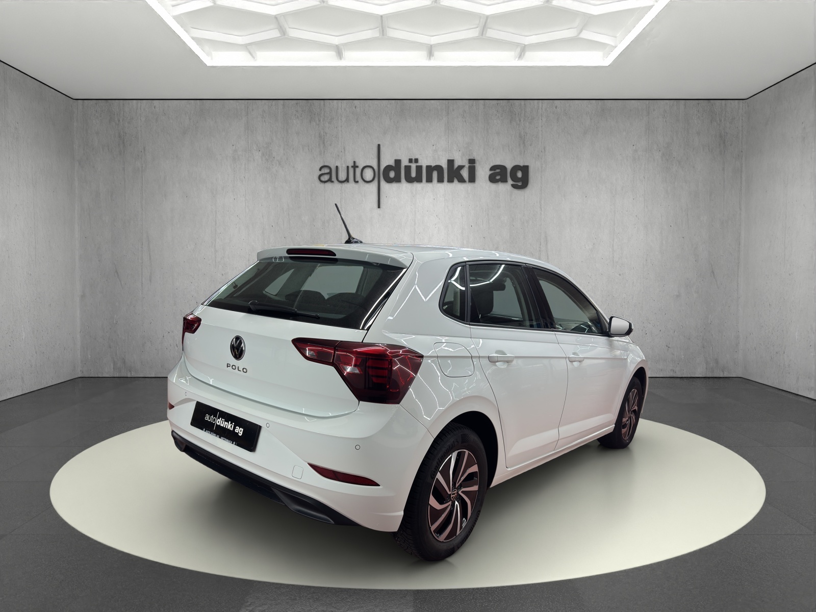 VW Polo 1.0 TSI Life DSG-showroom-element-3