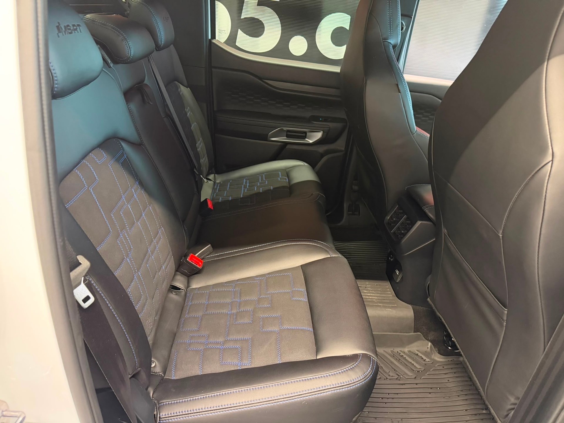 FORD Ranger MS/RT 3.0 Eco Blue e-4WD Automat-image-17