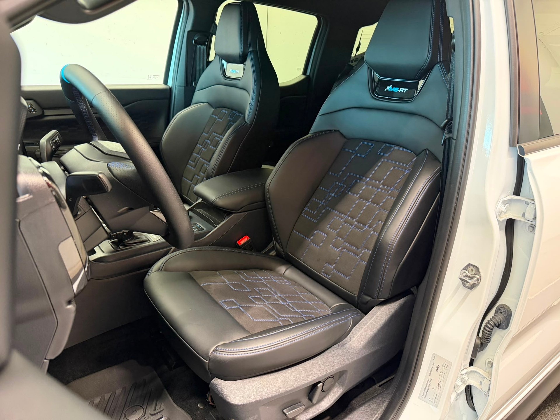 FORD Ranger MS/RT 3.0 Eco Blue e-4WD Automat-image-15