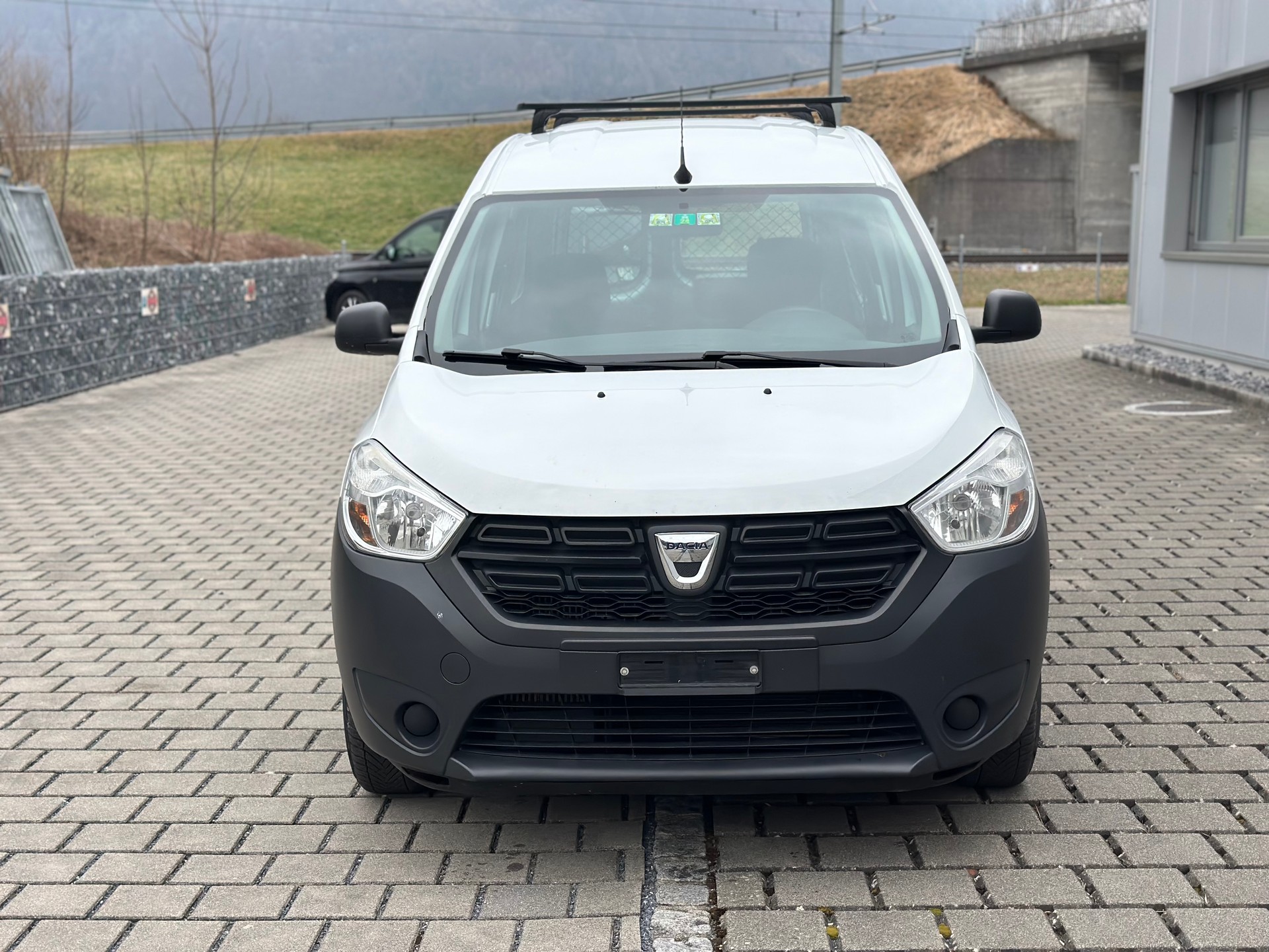 DACIA Dokker 1.2 T Ambiance-image-2