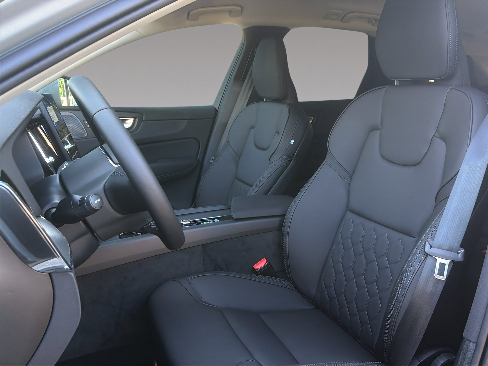 VOLVO XC60 2.0 T6 TE Core eAWD-image-7