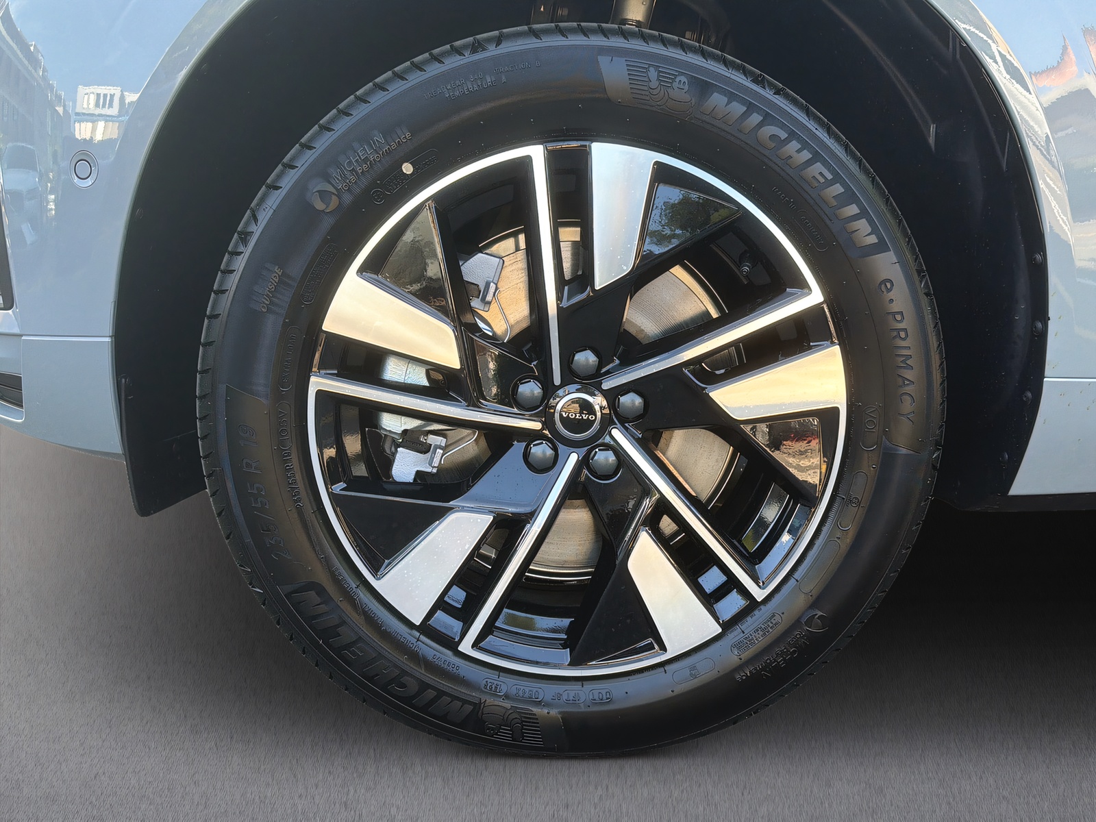 VOLVO XC60 2.0 T6 TE Core eAWD-image-21