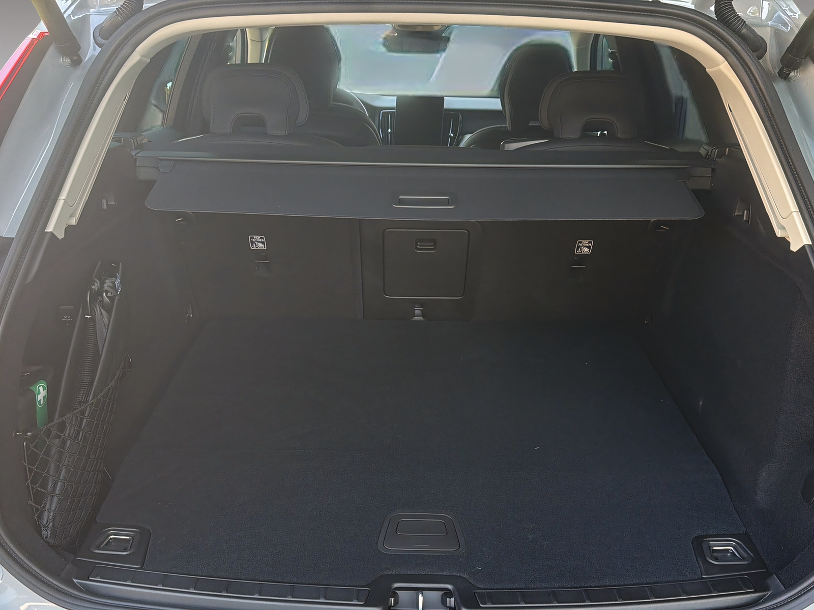 VOLVO XC60 2.0 T6 TE Core eAWD-image-19