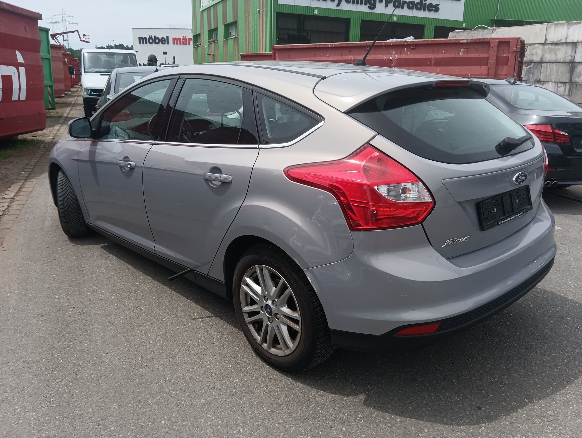 FORD Focus 1.6i VCT Titanium PowerShift-image-4