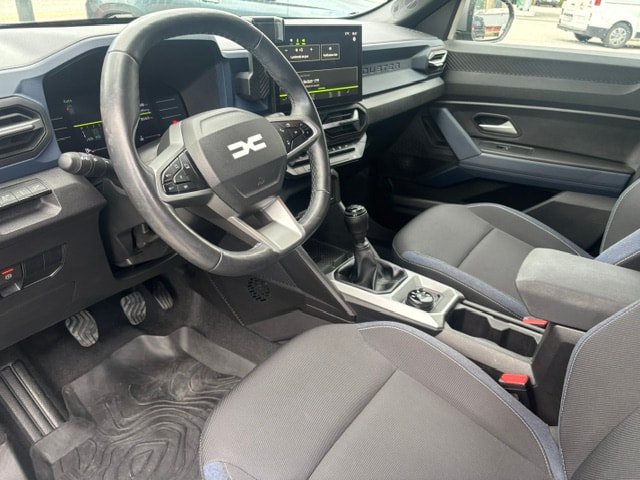 DACIA Duster TCe 130 48V Journey 4x4-image-11