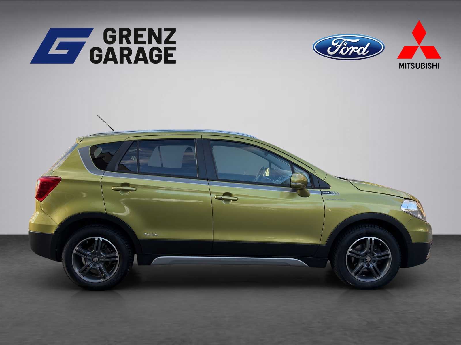 SUZUKI SX4 S-Cross 1.6 TD Piz Sulai 4x4-image-6