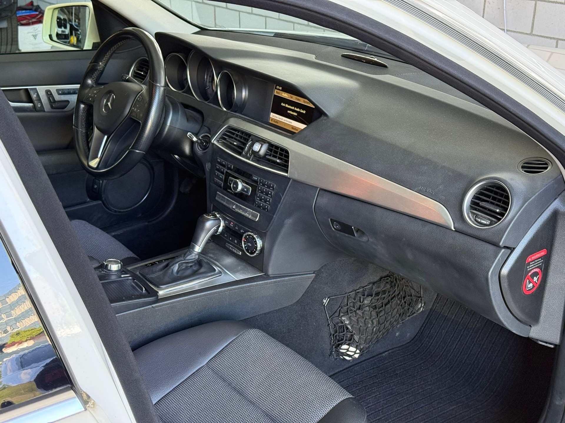 MERCEDES-BENZ C 350 Avantgarde 4Matic 7G-Tronic-image-7