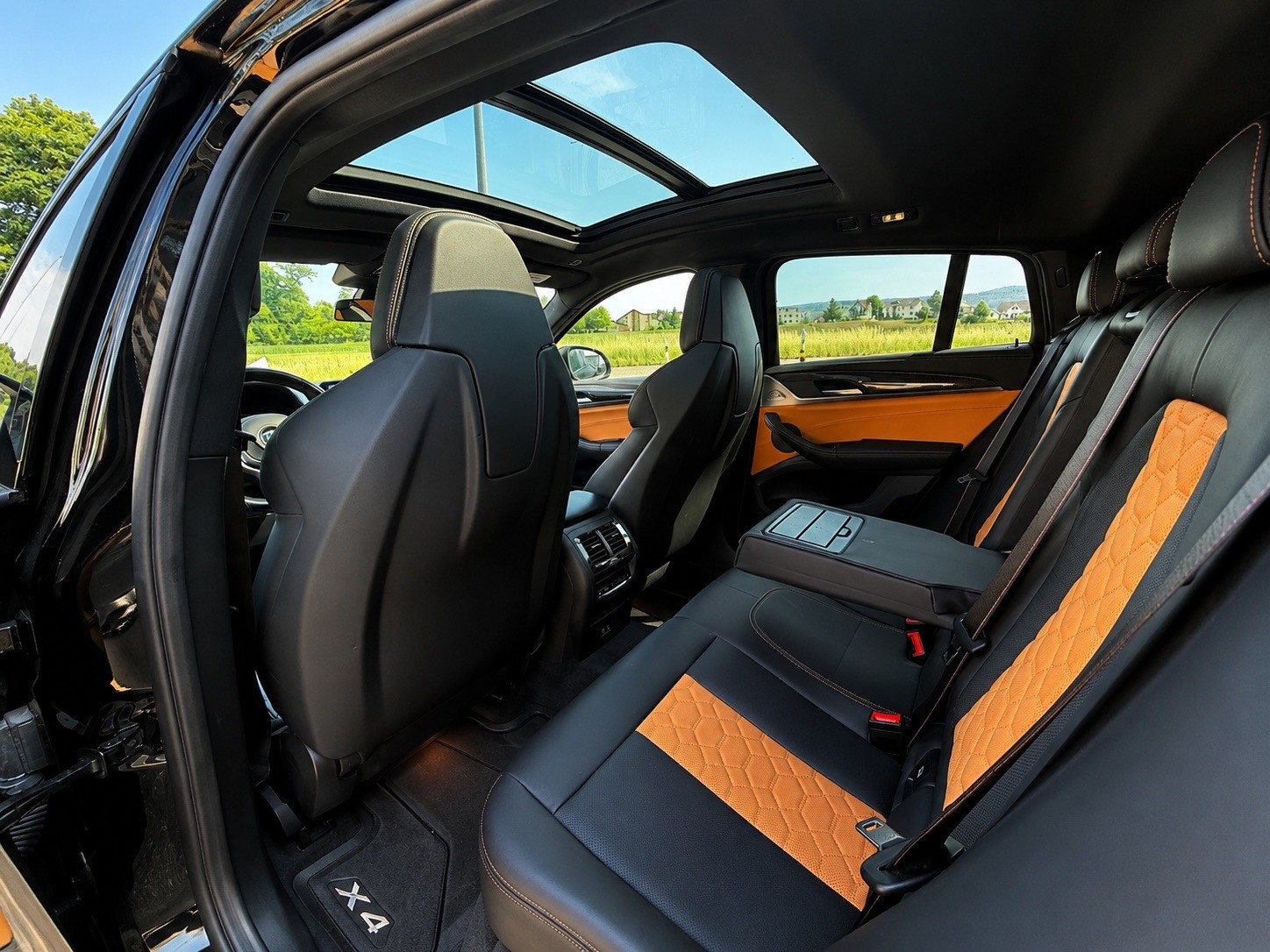 BMW X4M M Competition Steptronic-image-4
