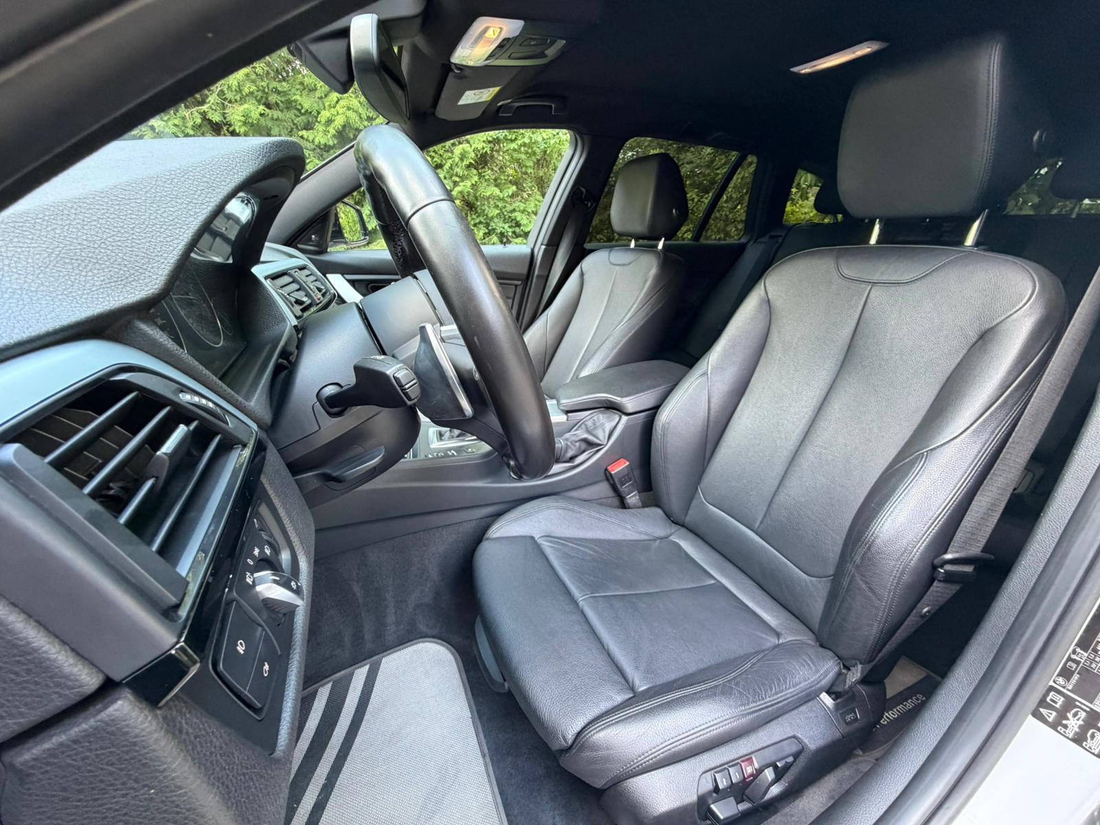 BMW 335i xDrive Touring Steptronic M-Sport-image-16