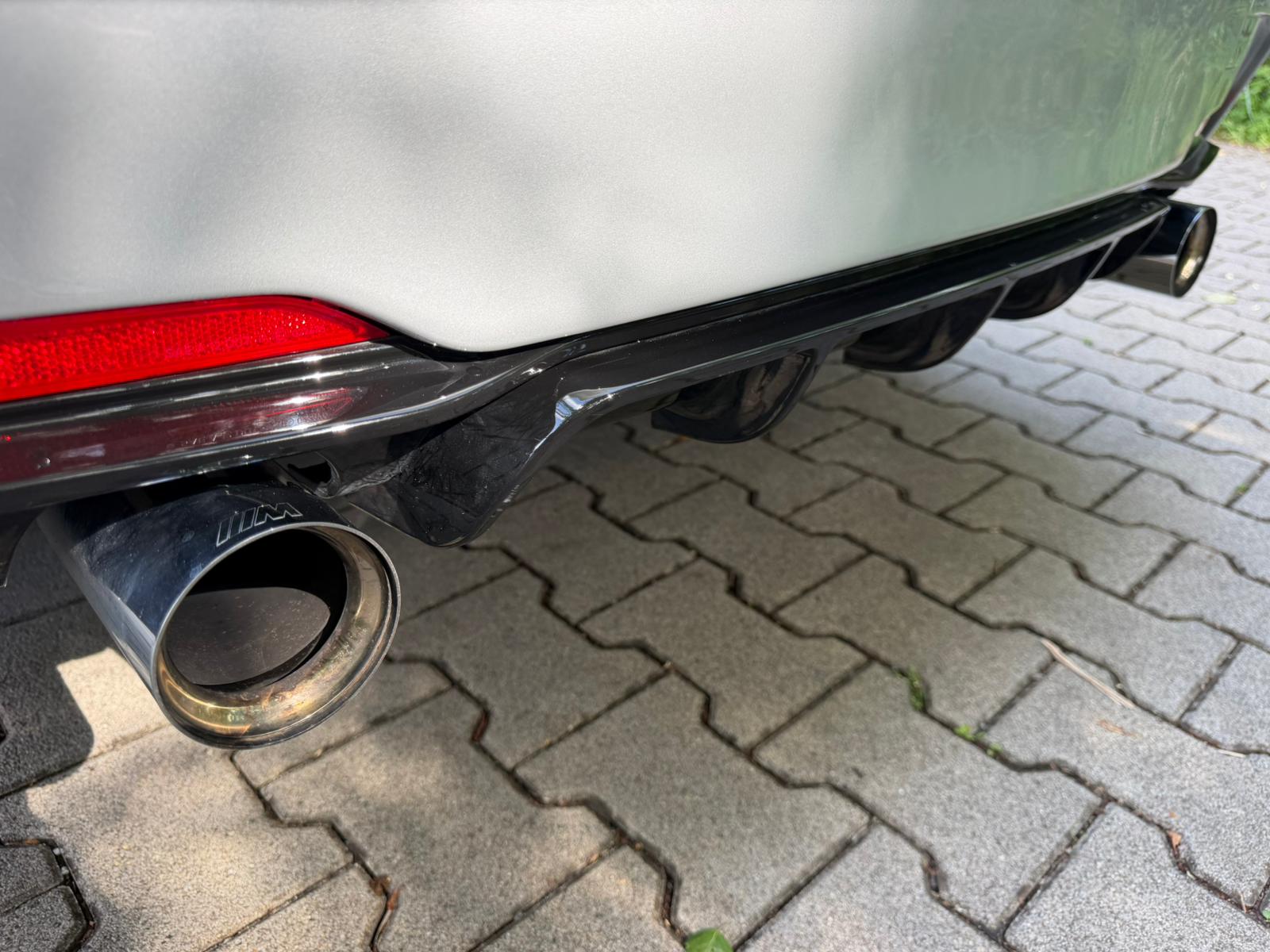 BMW 335i xDrive Touring Steptronic M-Sport-image-3