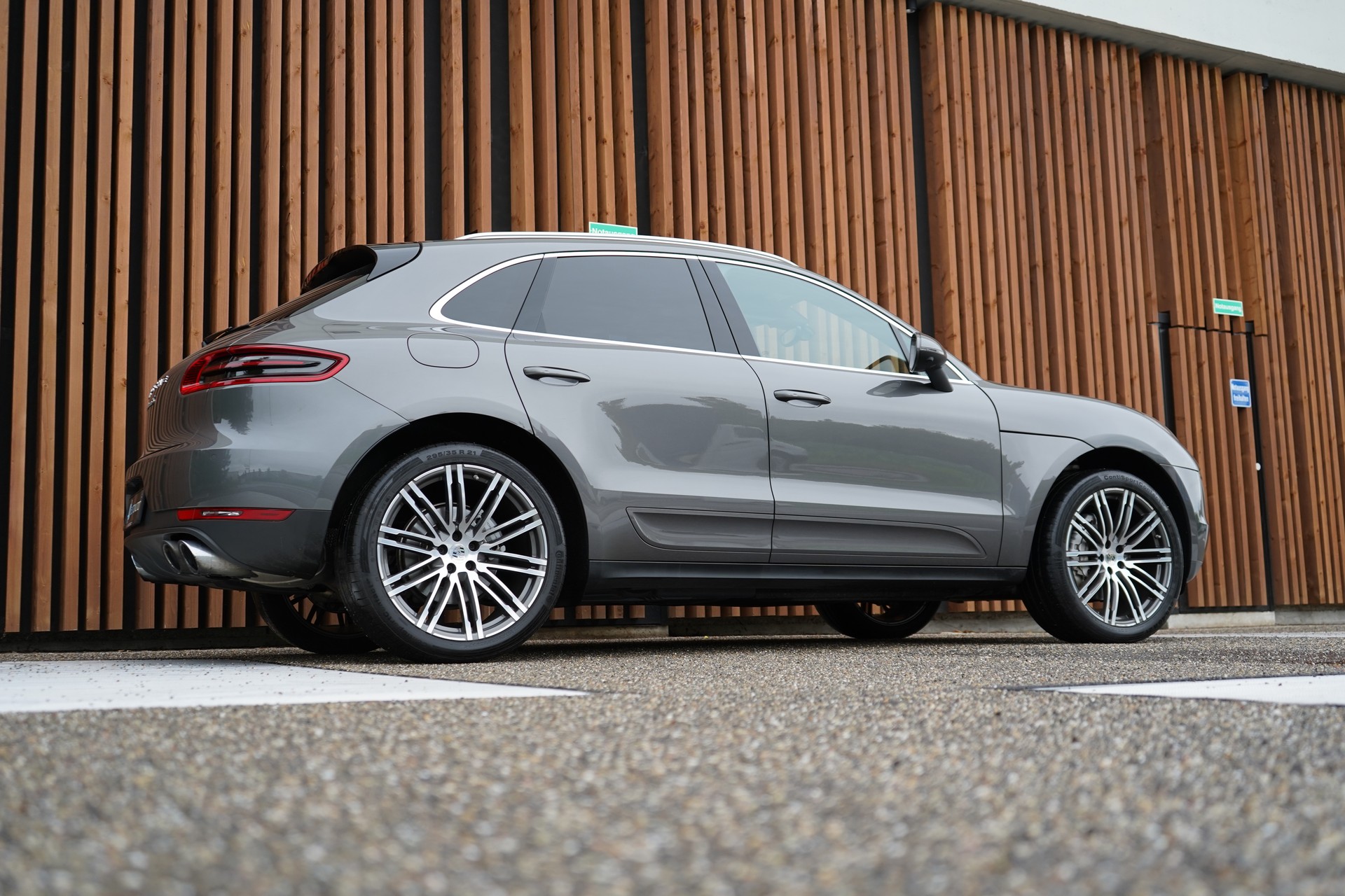 PORSCHE MACAN S PDK l 340 PS-image-7