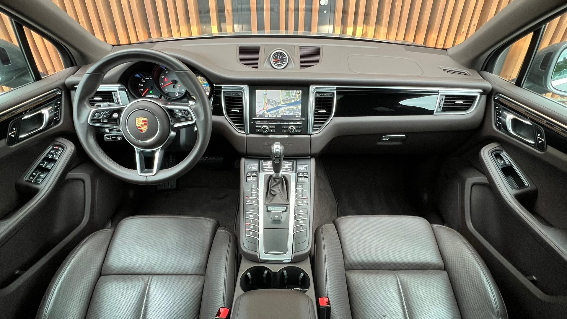 PORSCHE MACAN S PDK l 340 PS-image-18