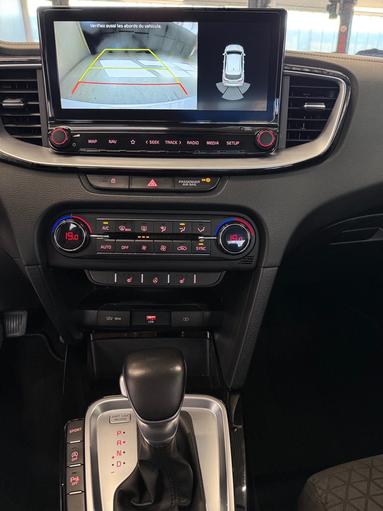 KIA Ceed 1.4 T-GDi Power DCT-image-13