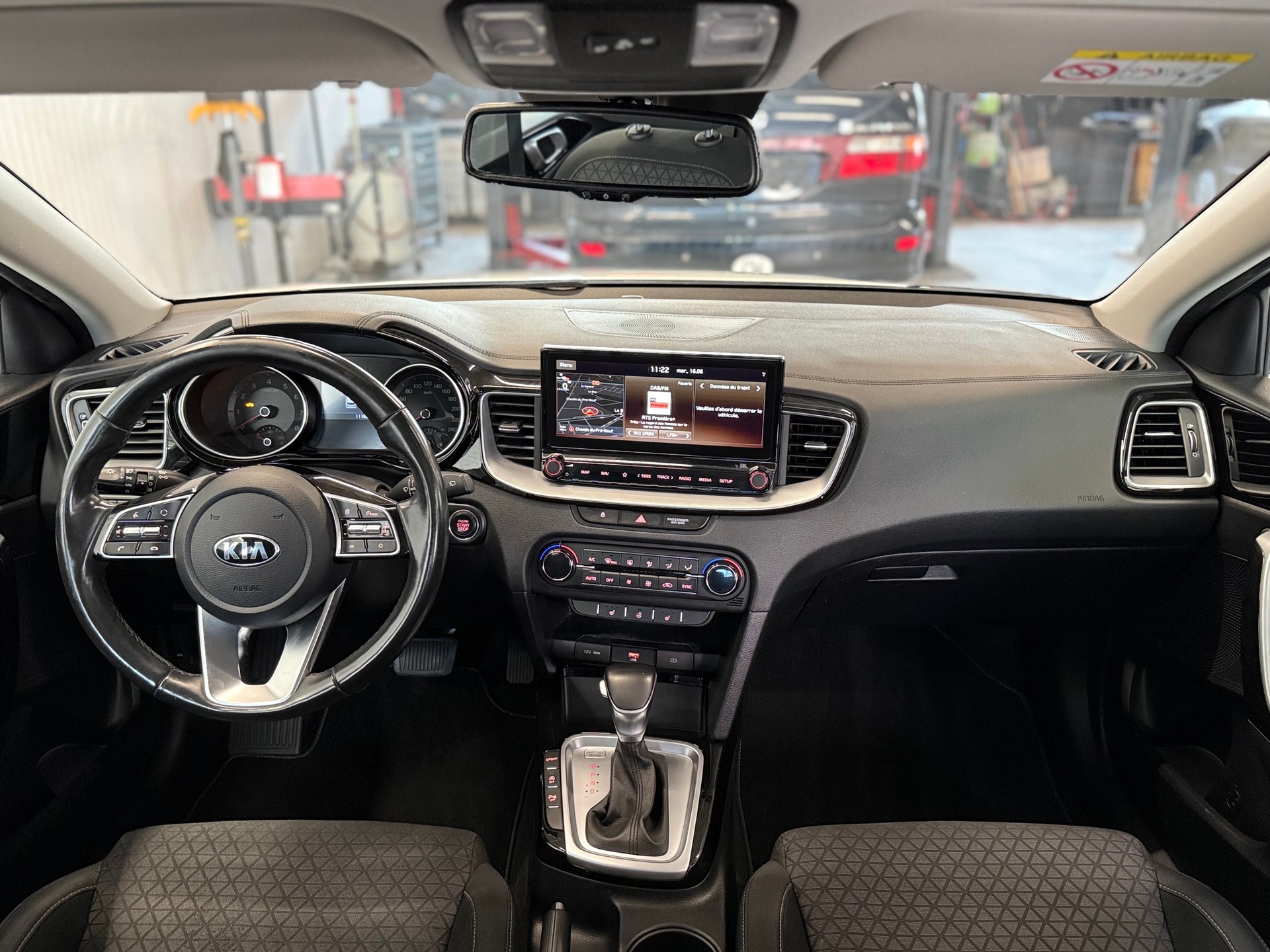 KIA Ceed 1.4 T-GDi Power DCT-image-10