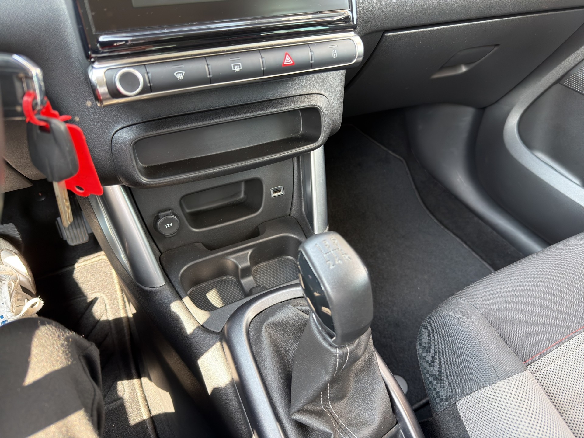 CITROEN C3 Aircross 1.2 Feel-image-10