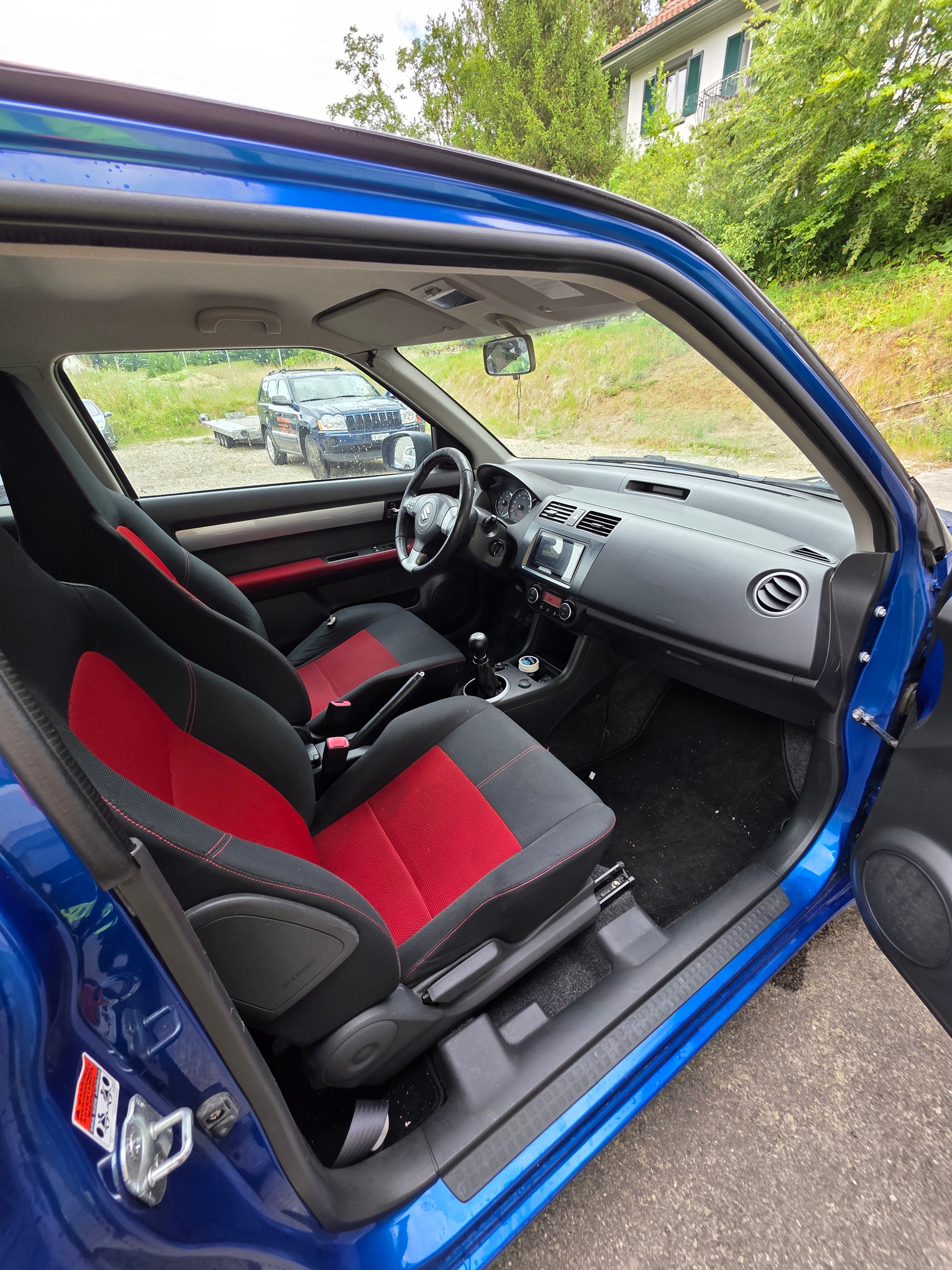 SUZUKI Swift 1.6i 16V Sport-image-4