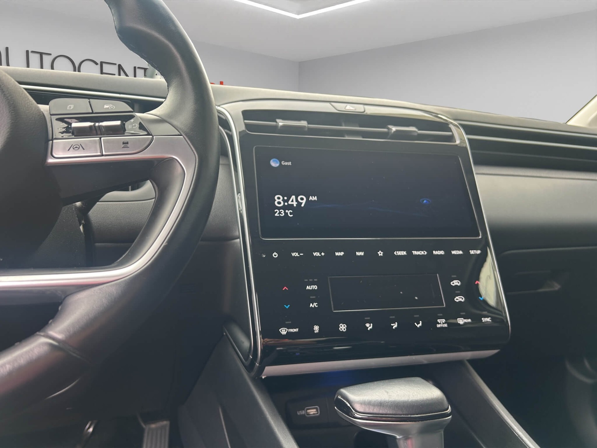 HYUNDAI Tucson 1.6 T-GDi Amplia 4WD-image-9
