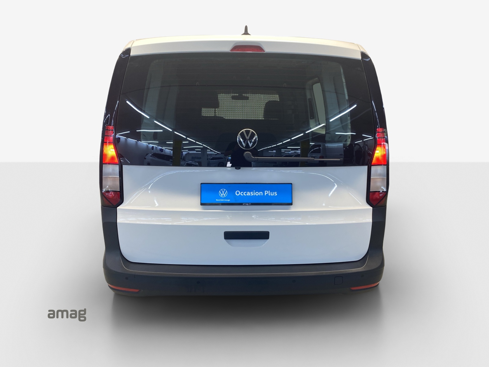 VW Caddy Cargo 2.0TDI Maxi 4Motion-image-3