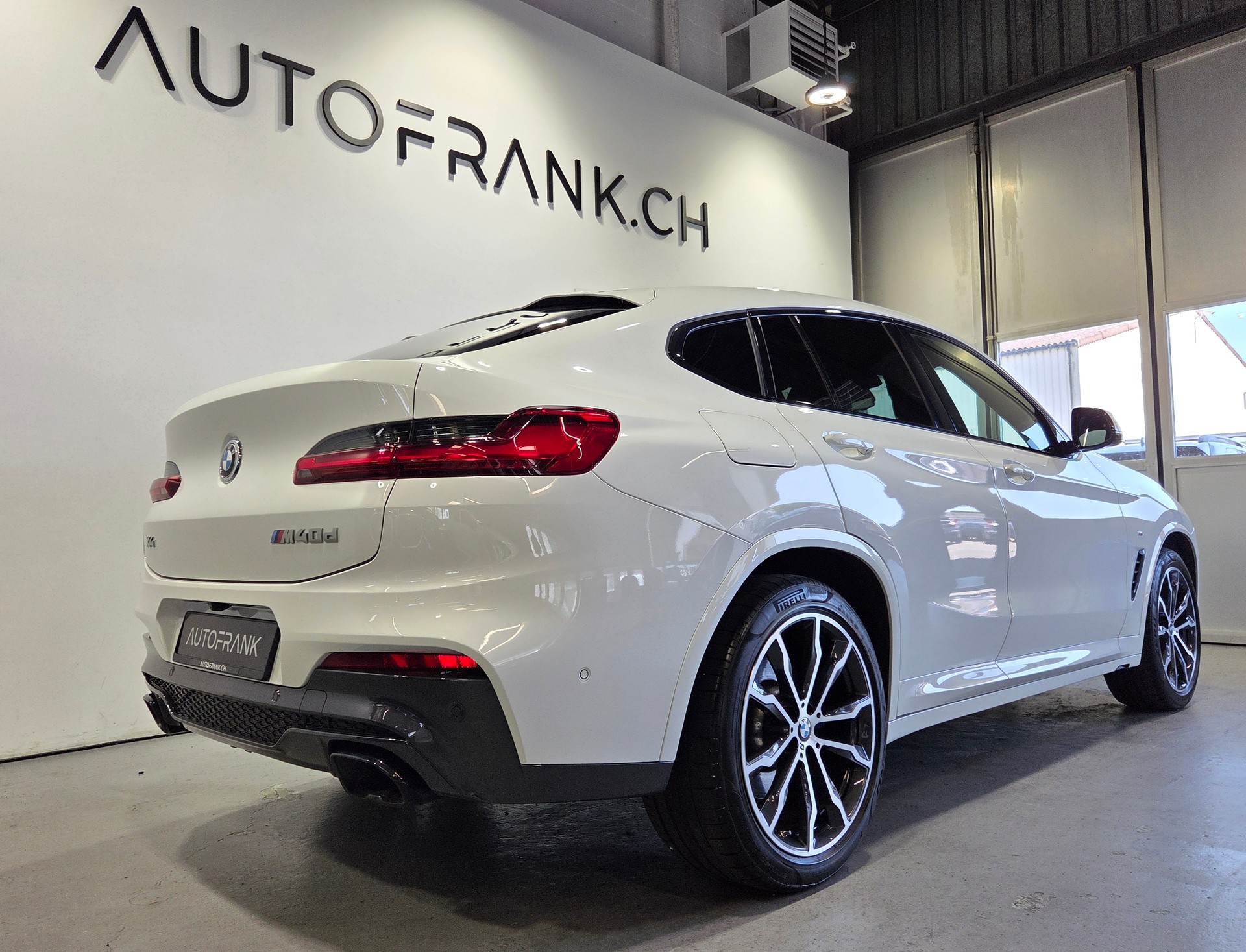 BMW X4 M40d-image-2