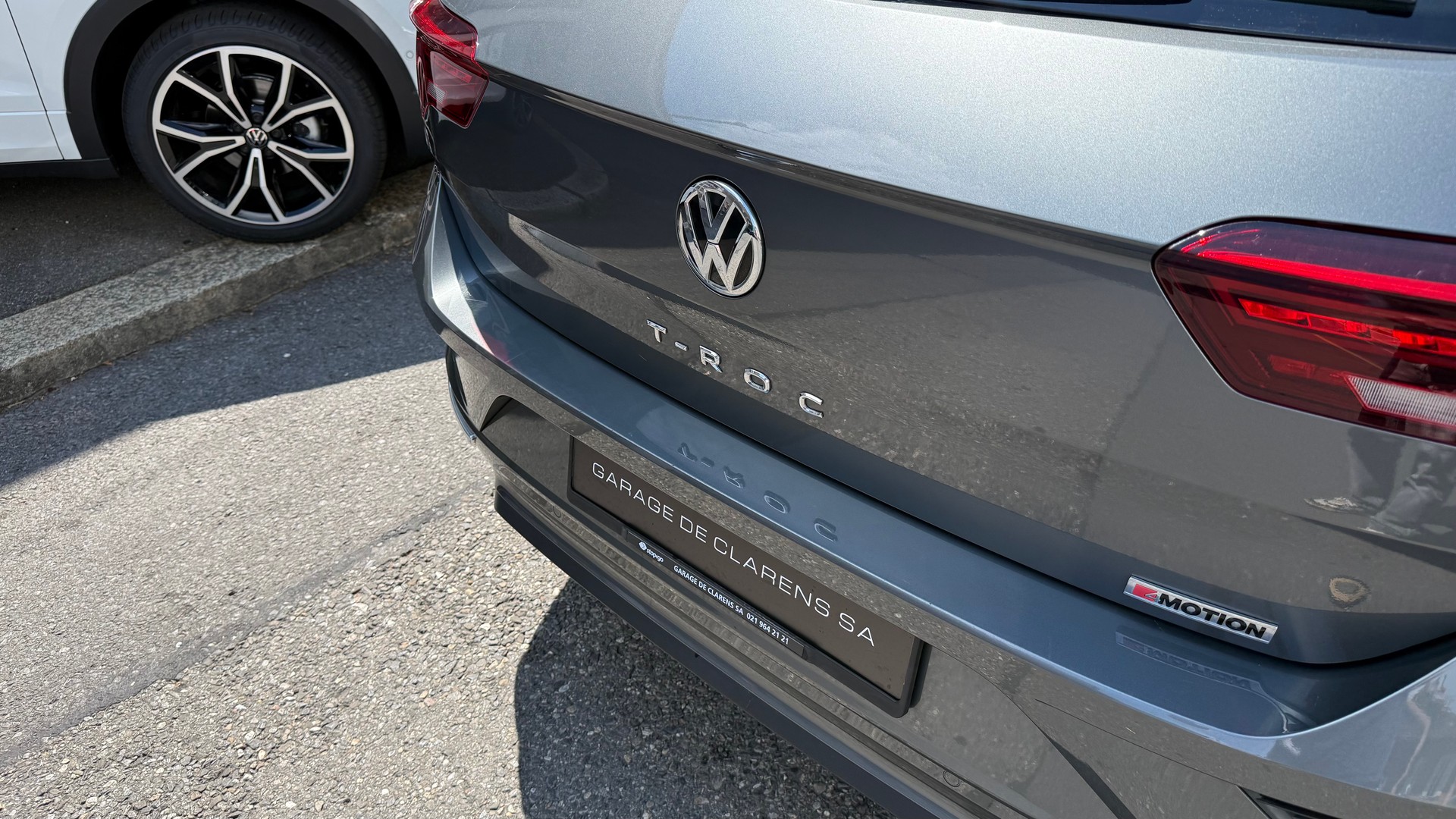 VW T-Roc 2.0 TSI Sport DSG 4Motion-image-4