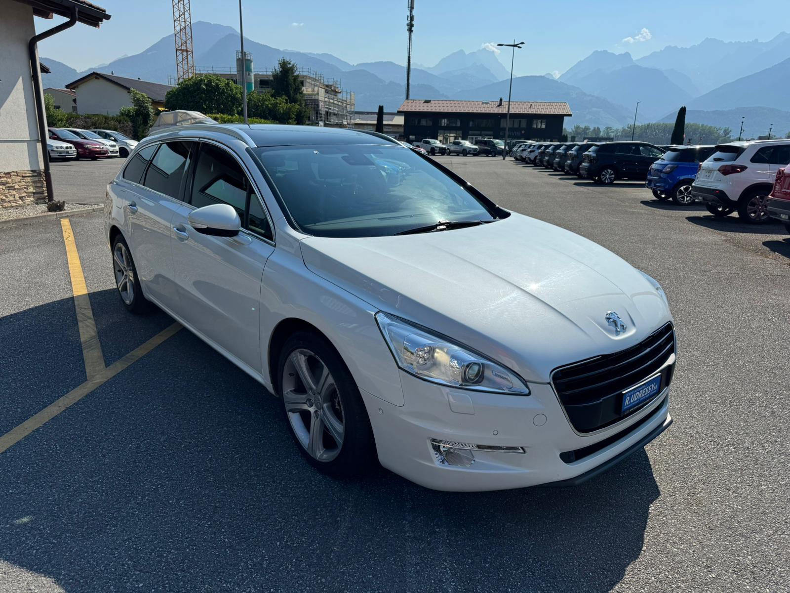 PEUGEOT 508 SW 2.2 HDI GT Automatic-image-6