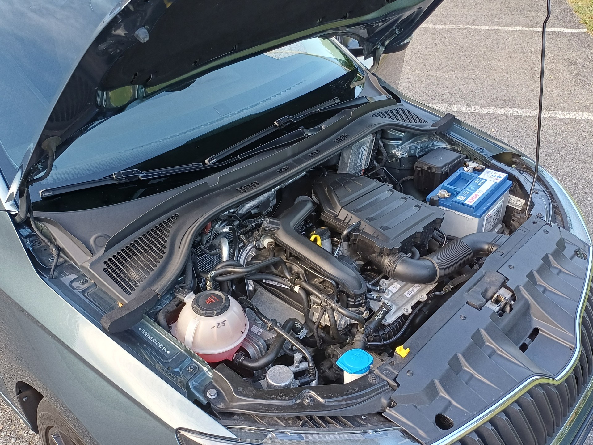 SKODA 1.0 TSI Monte Carlo DSG-image-2