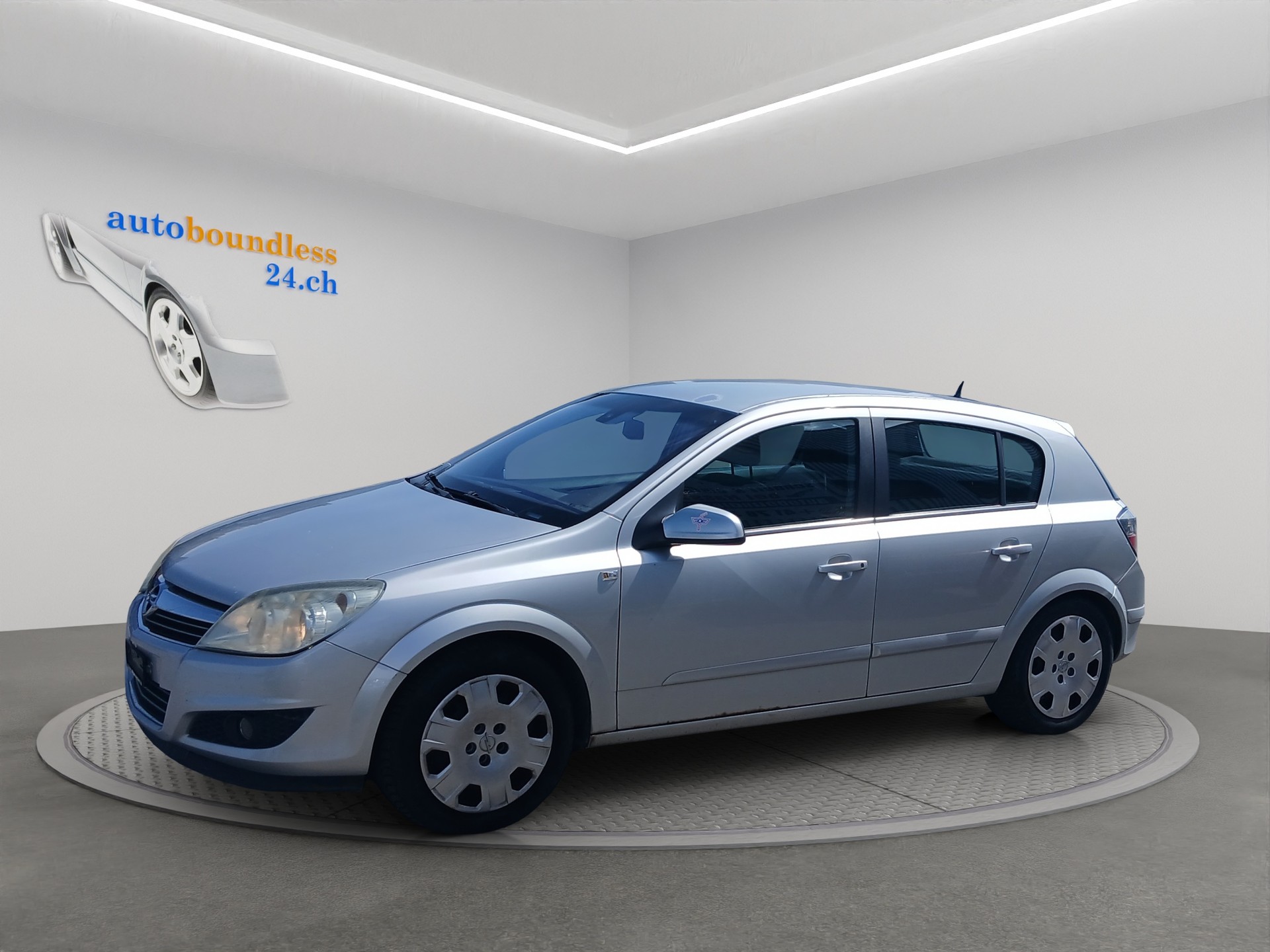 OPEL Astra 1.6i 16V Turbo Cosmo-image-2