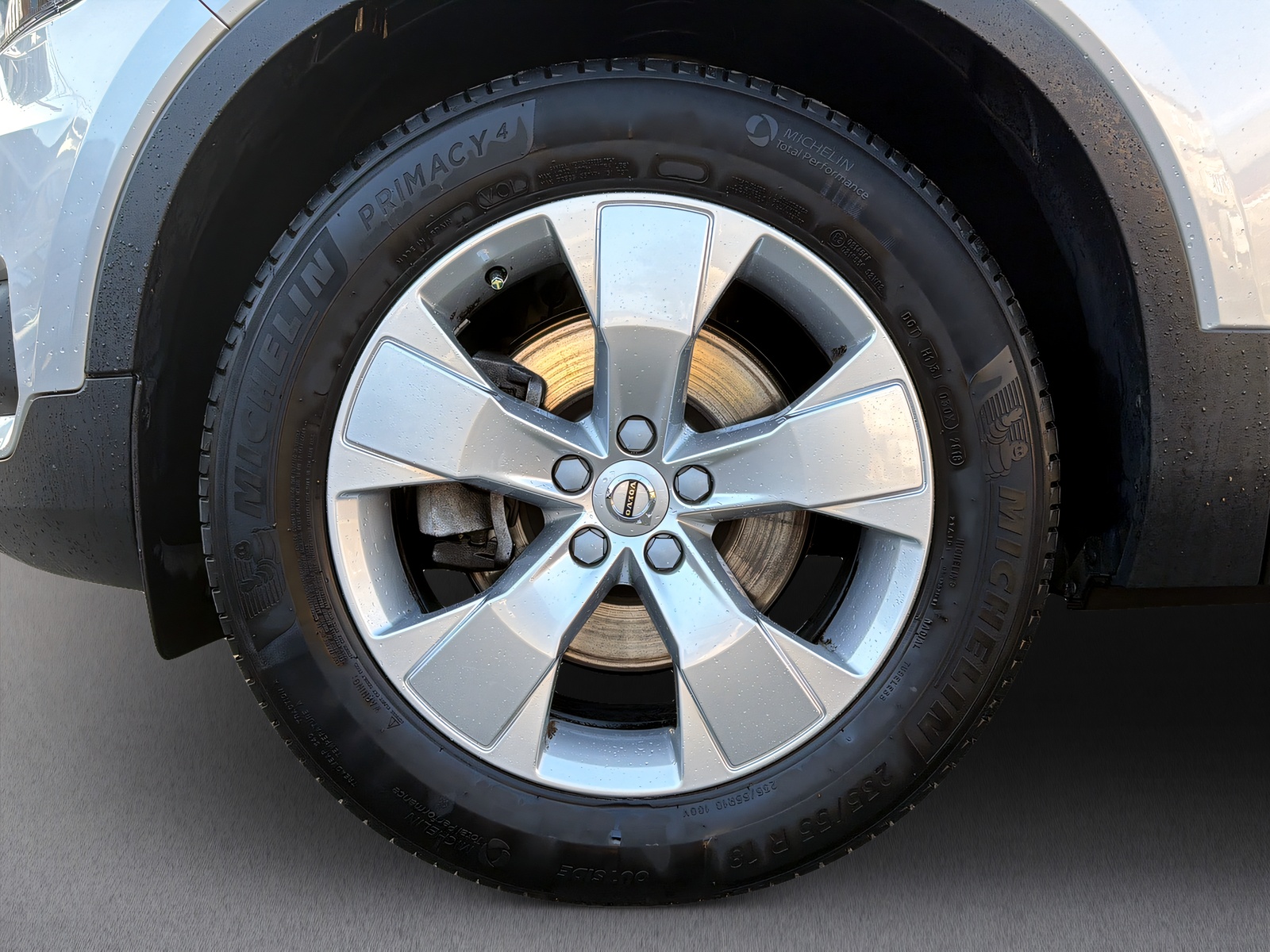 VOLVO XC40 2.0 T4 Momentum-image-21
