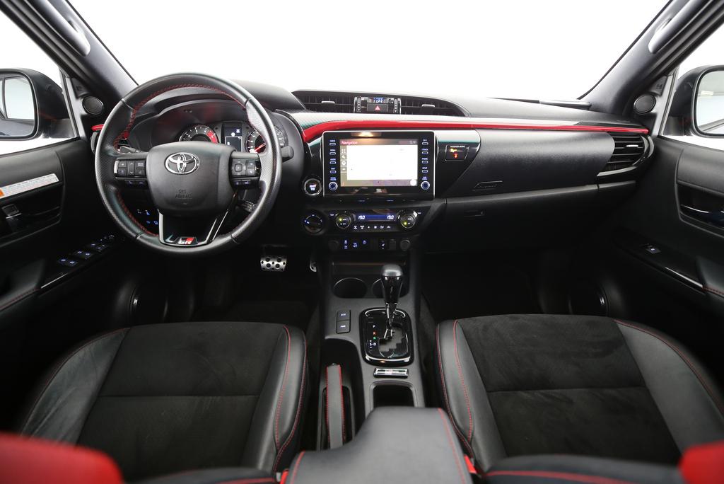 TOYOTA Hilux Double Cab.-Pick-up 2.8 D-4D 230 GR Sport-image-4