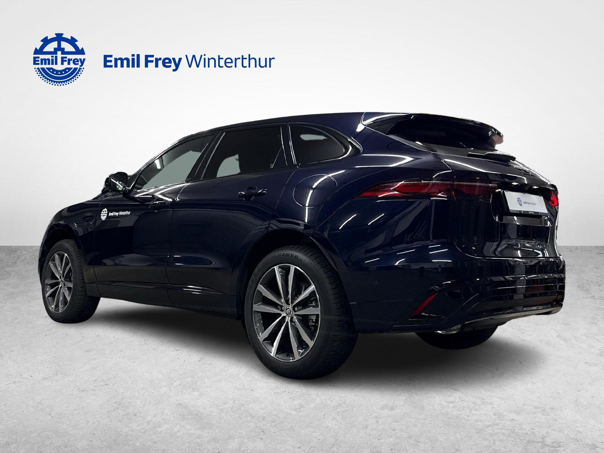JAGUAR F-Pace 2.0 P400e R-Dynamic HSE 90th Anniversary Ed. AWD-image-2