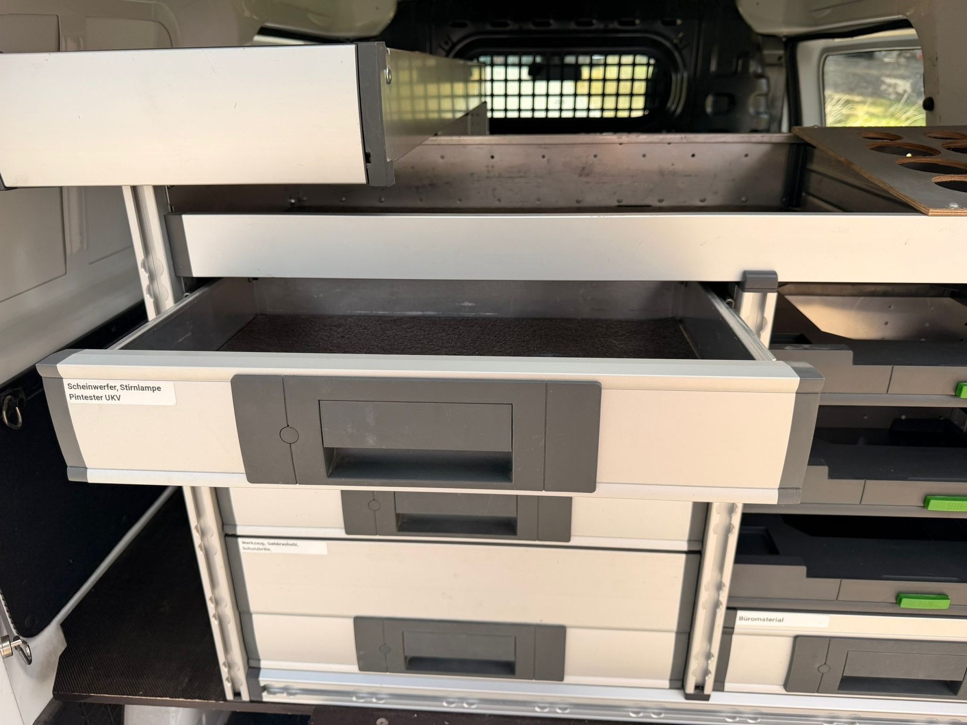NISSAN e-NV200 Premium (inklusive. battery)-image-13