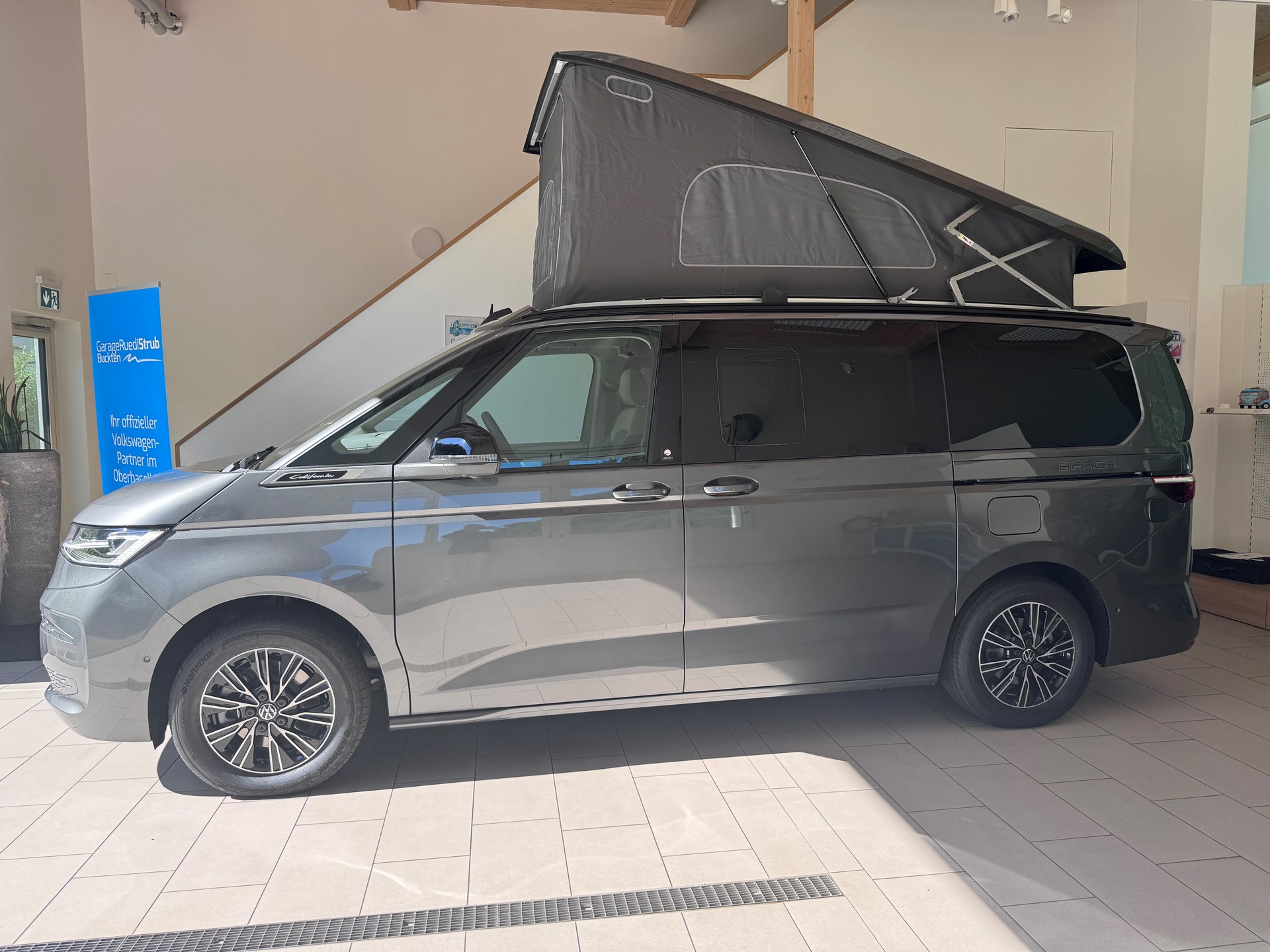 VW California 2.0 TDI Beach Tour Liberty DSG-image-1