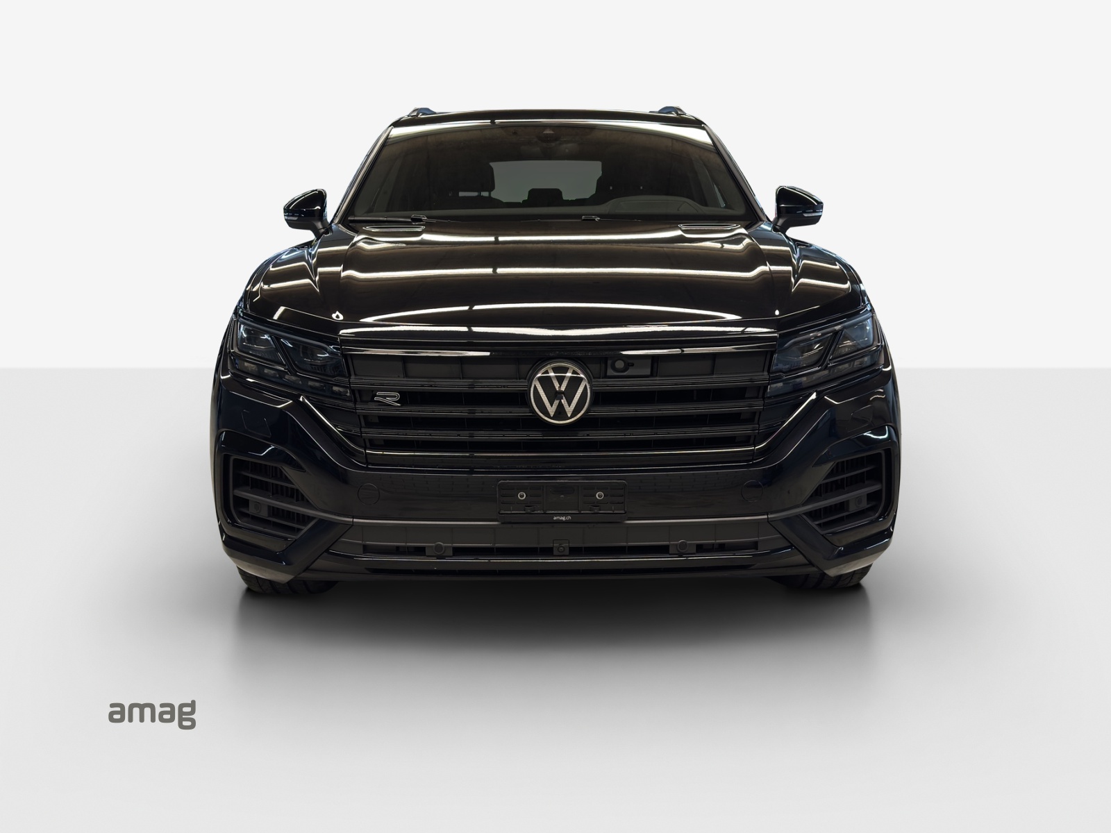 VW Touareg 3.0 TSI R-Line Tiptronic-image-6