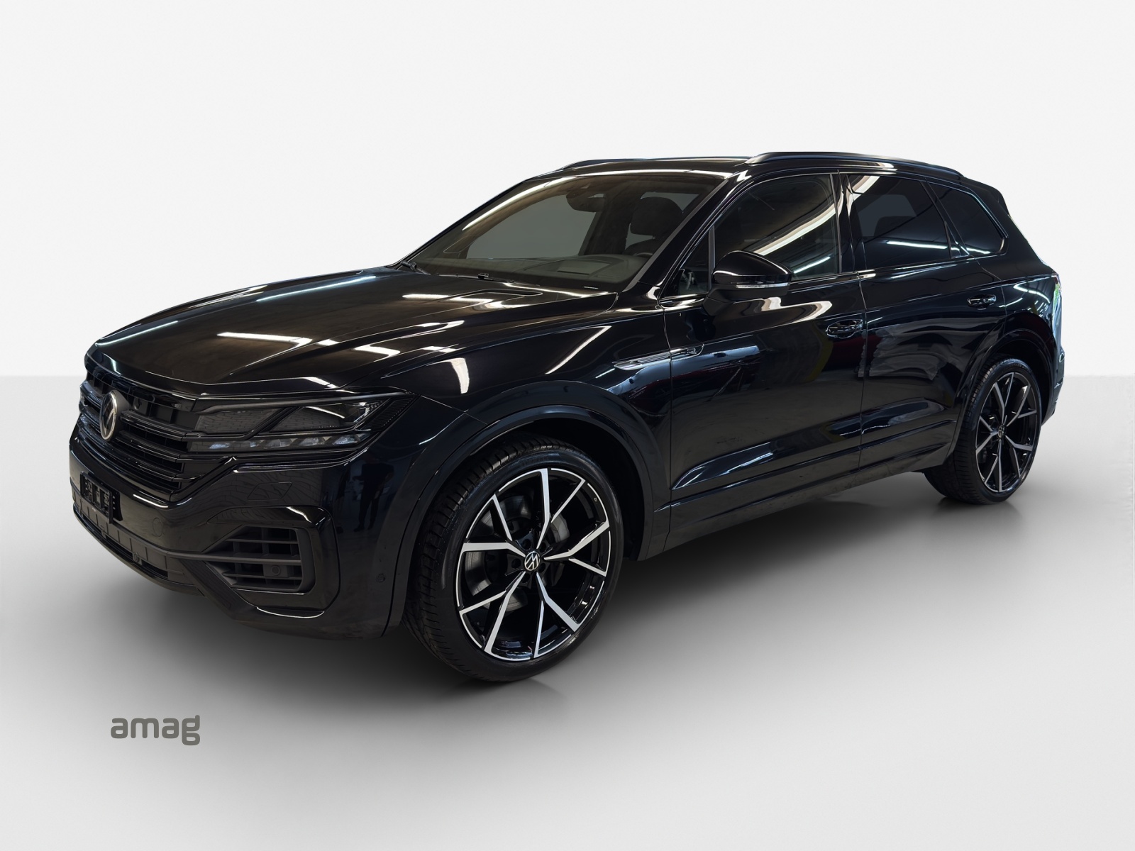 VW Touareg 3.0 TSI R-Line Tiptronic-image-0