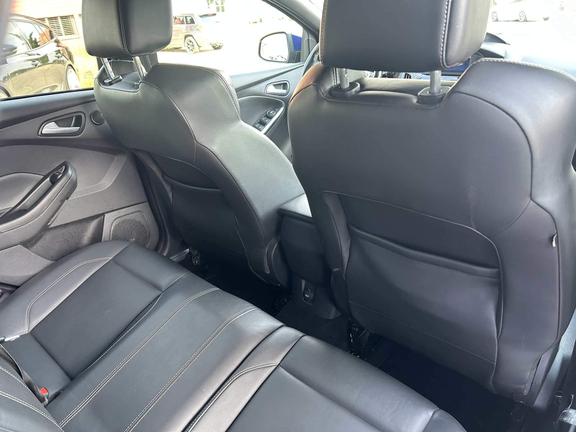 FORD Focus 2.0 SCTi ST-3-image-5