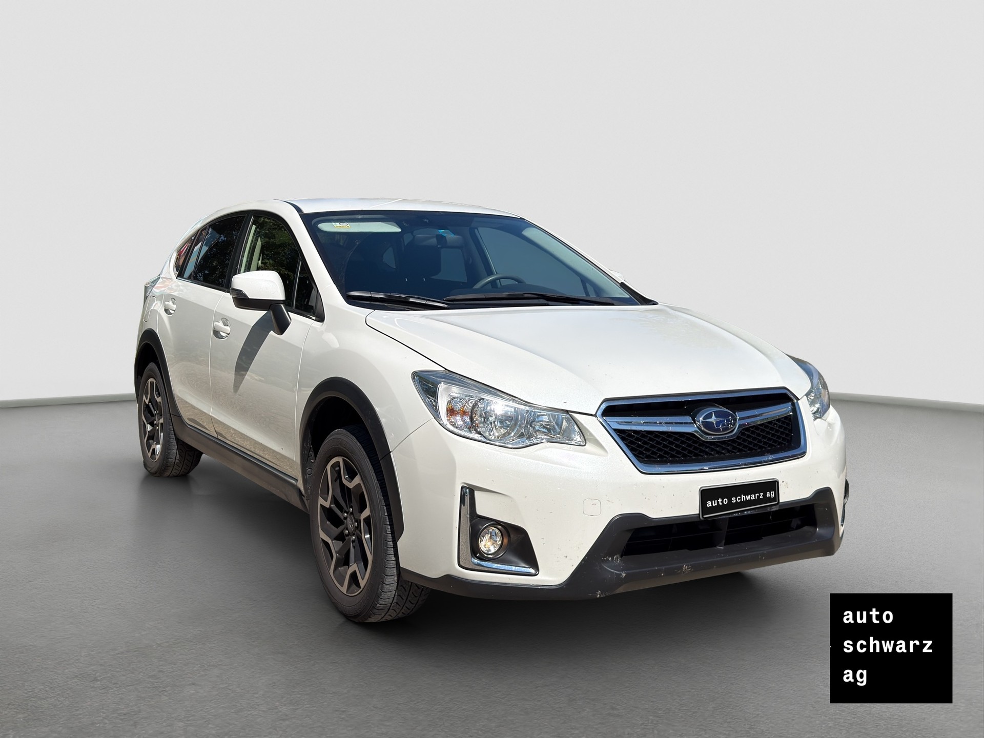 SUBARU XV 2.0 Swiss Two AWD CVT-image-2