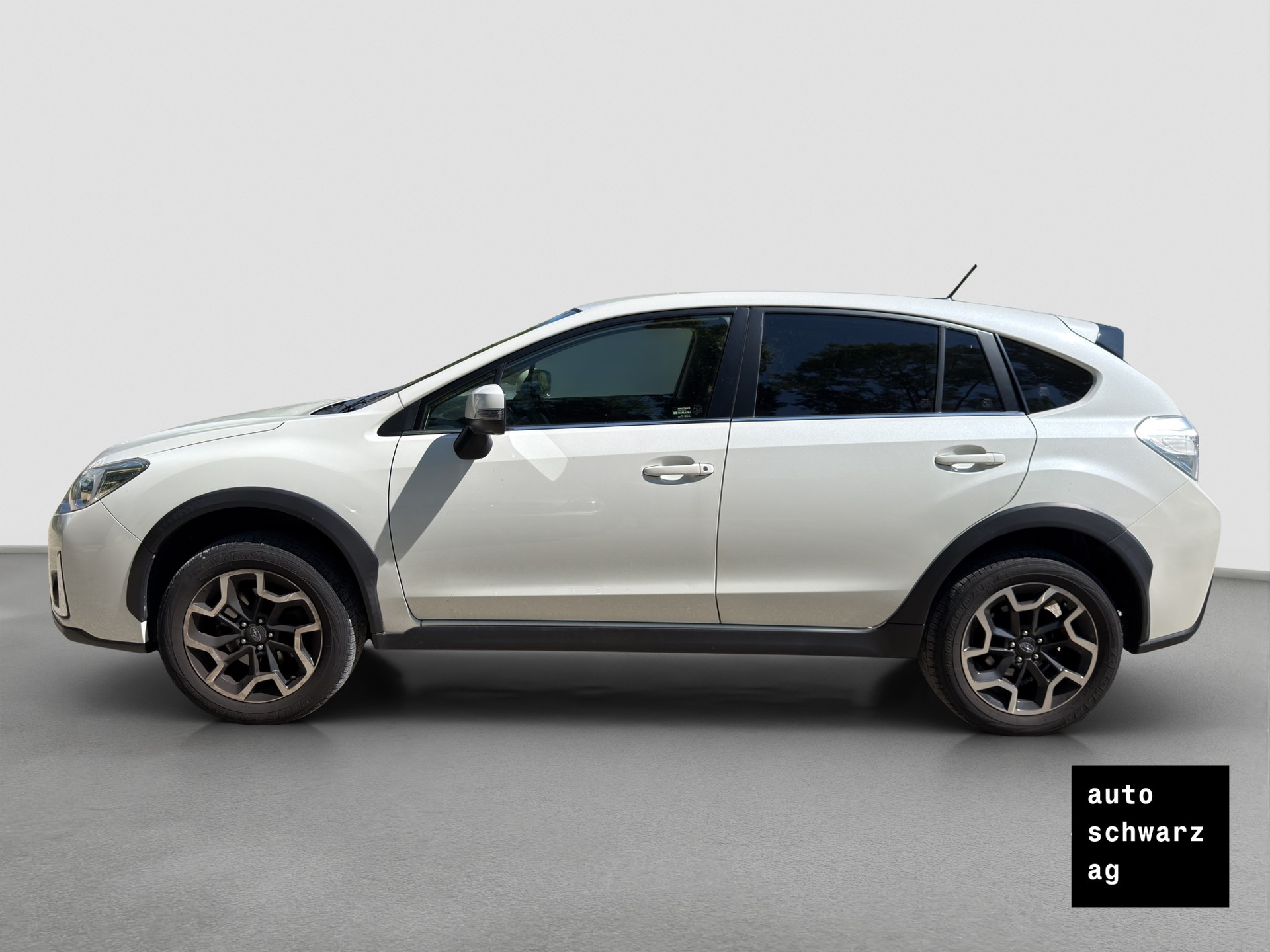 SUBARU XV 2.0 Swiss Two AWD CVT-image-7