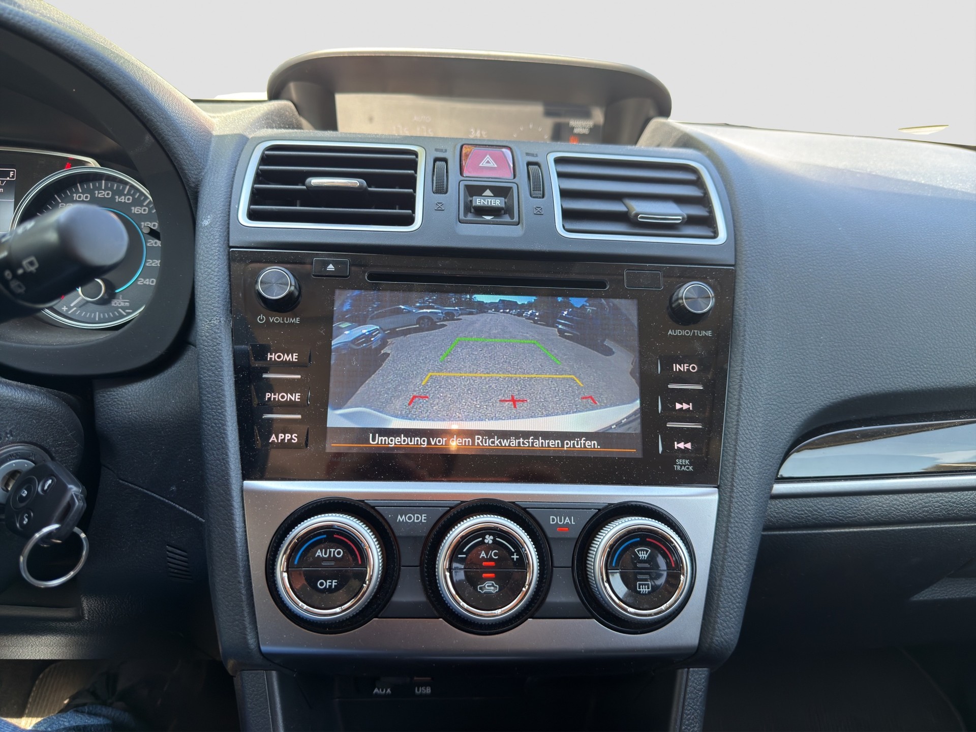 SUBARU XV 2.0 Swiss Two AWD CVT-image-13