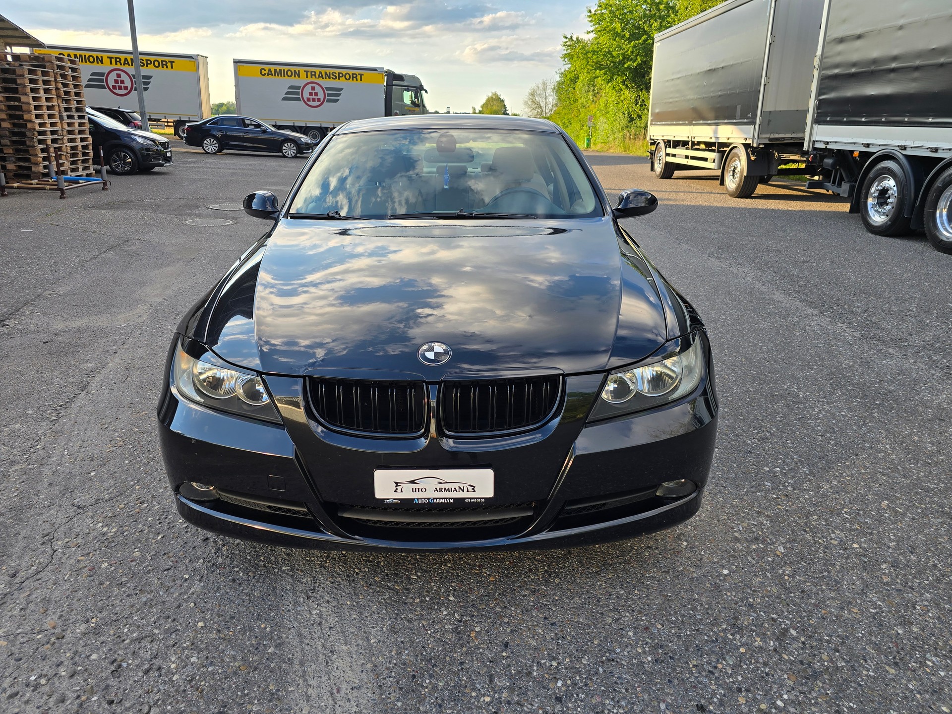 BMW 320i Access Steptronic-image-0